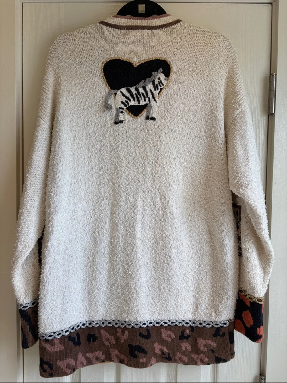 The Collective Works of Beaek | Cream Safari Animal Cardigan Size Large - Picture 6 of 7